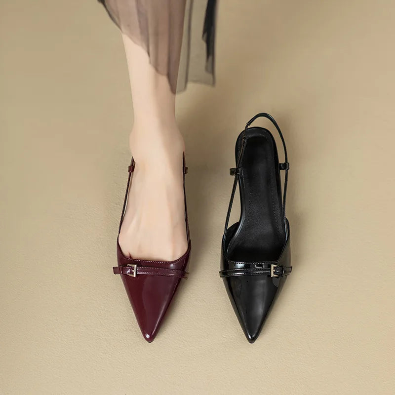 JULIETTE mini heel pump.